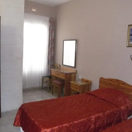 Sunset Seaview Гостевой дом Марсалфорн