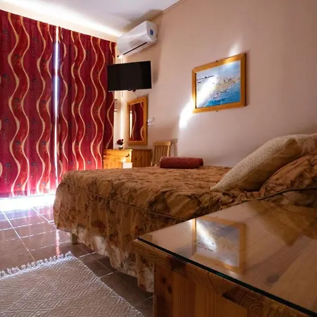 Гостевой дом Sunset Seaview 4*