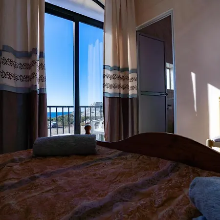 Sunset Seaview Guest house Marsalforn