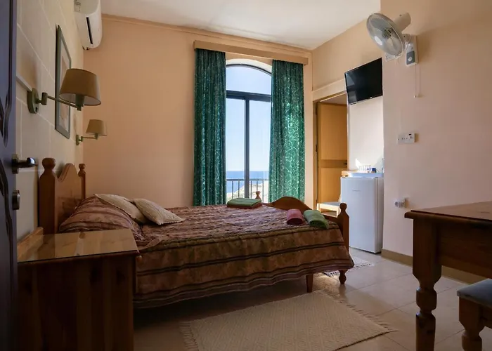 Sunset Seaview Gasthuis 4*